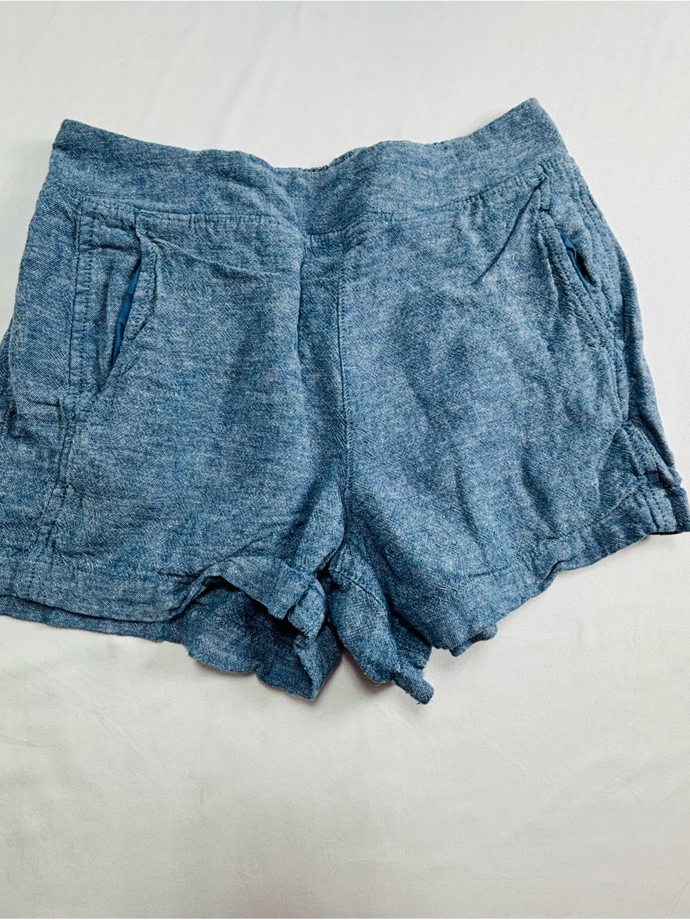 Casual Blue Women's Linen-Blend Shorts W653